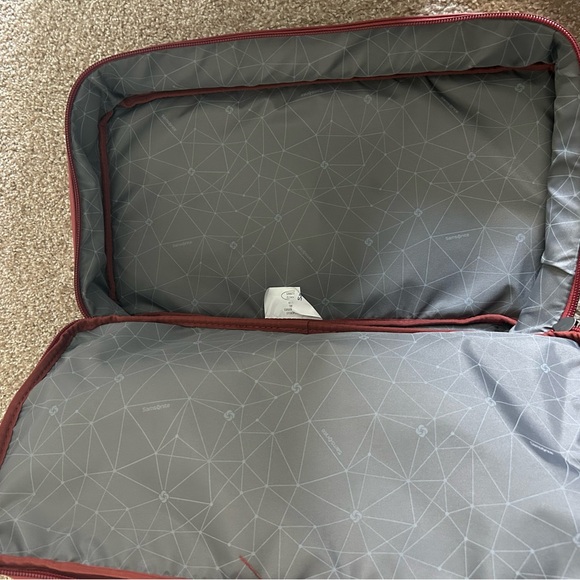 Samsonite Better Than Basic Weekender - Picture 7 of 12